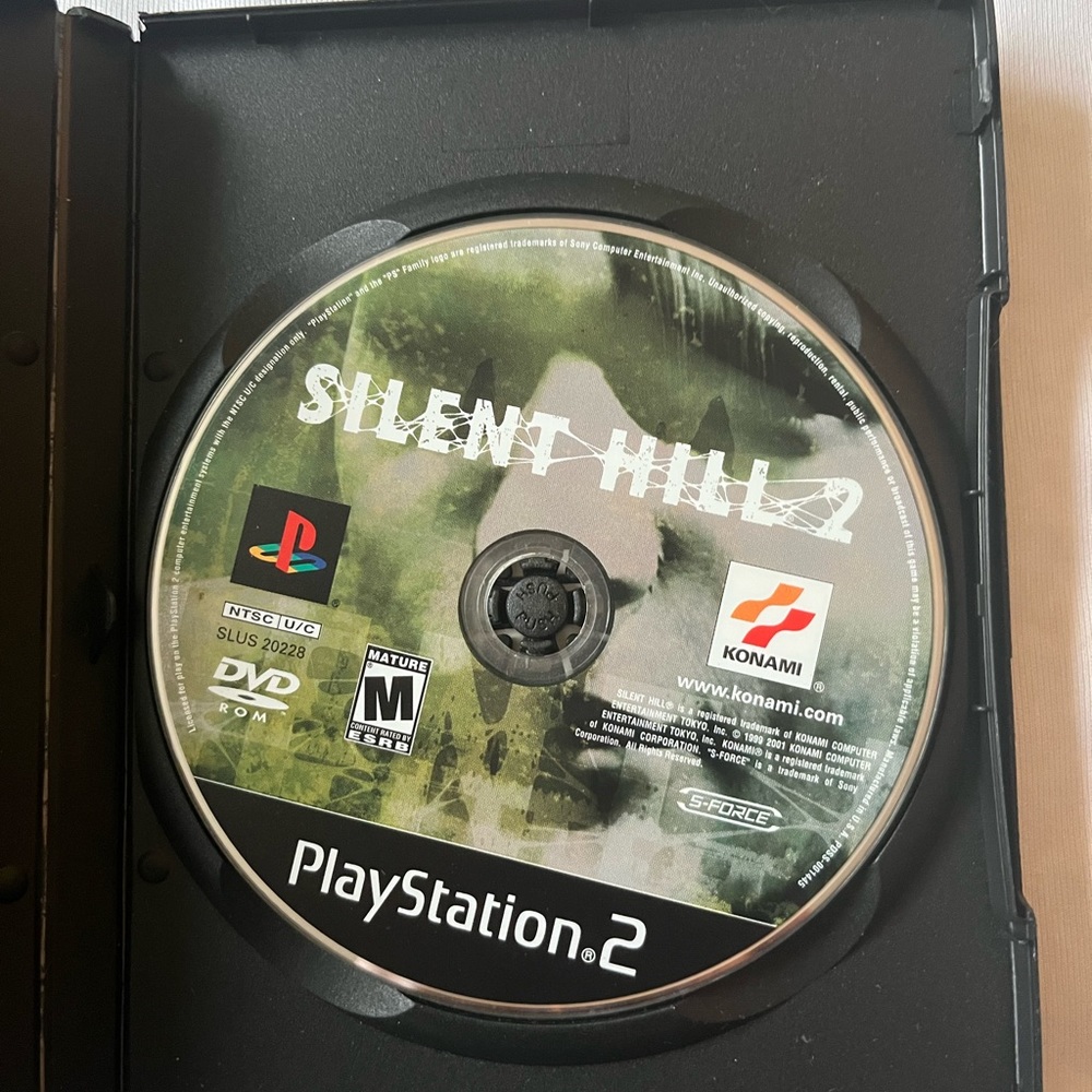 Silent Hill 2- PlayStation 2 Disc only